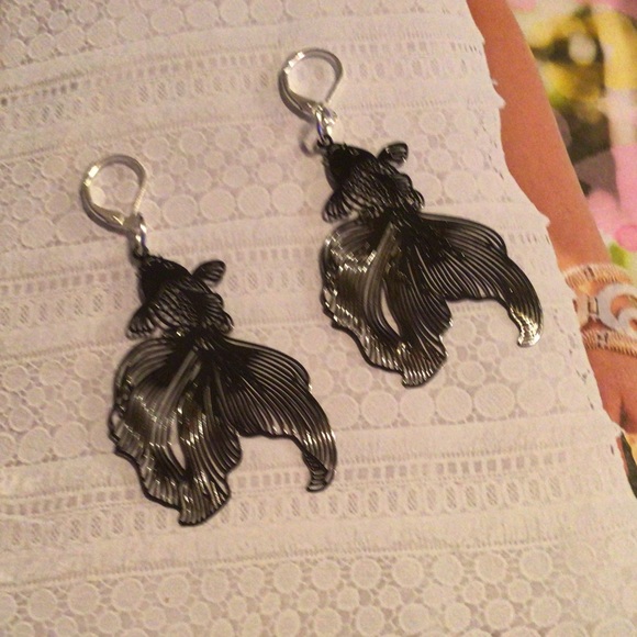 925 black metal koi fish filigree earrings hoops - Picture 2 of 11